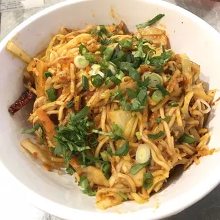 SCHEZWAN SPICY NOODLES