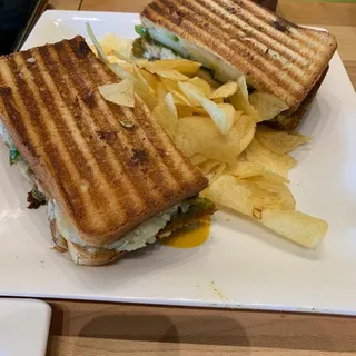 MUMBAI COLLEGE GRILL