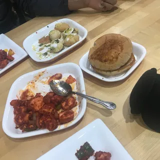 KUNG PAO PANEER