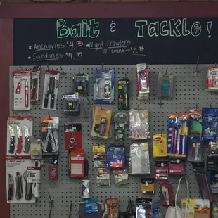 Bait and take sold here. Night crawlers and has over $4. Middle of no where