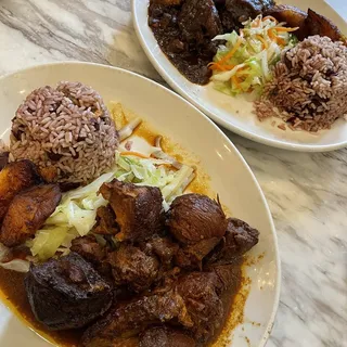 Brown Stew Chicken Bowl