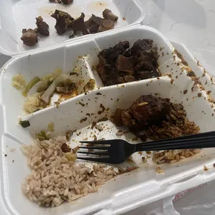 Oxtail with rice &amp; peas and cabbage
