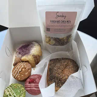 3 Mochi Cakes, one of each flavor