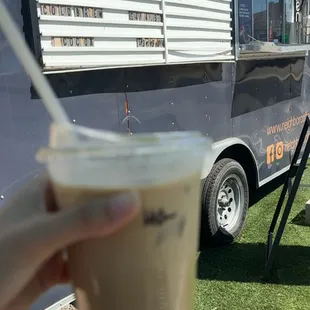 hazelnut cream latte