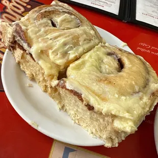 THE Cinnamon rolls. Aka my reason for living!