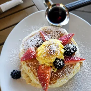 Creme brulee pancakes