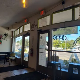 a view of the outside of a restaurant