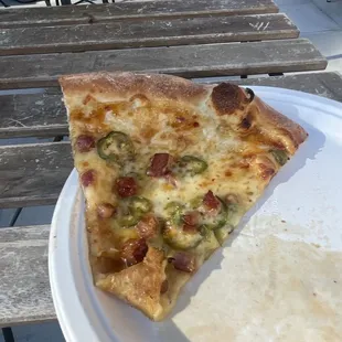 Pizza lab slice