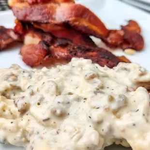 Biscuit and gravy and side of bacon