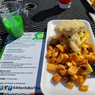 Green Mimosa, egg and cheese biscuit with potatoes