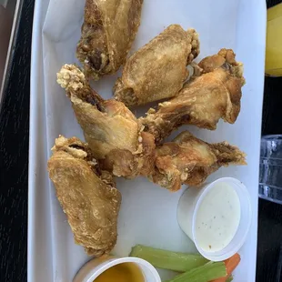Naked wings - lemon pepper