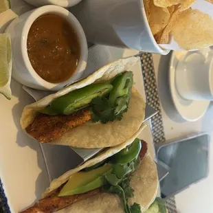 Salmon tacos work while eating multitasking at its finest