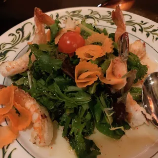 Grilled Jumbo Shrimp Salad