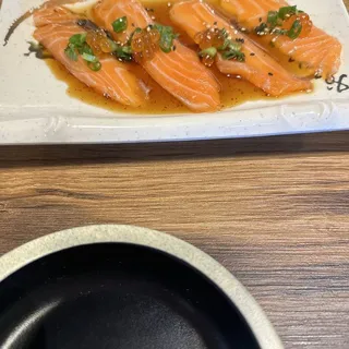 Salmon carpaccio