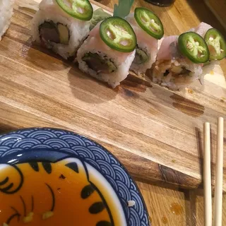 Spicy Yellowtail Roll
