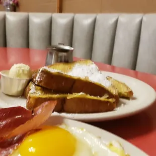 bacon, eggs, and toast