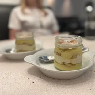 Banana pudding - recommended by Papa Jonas himself!