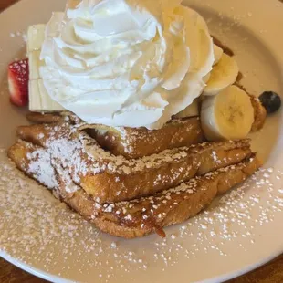 Fruity French toasts