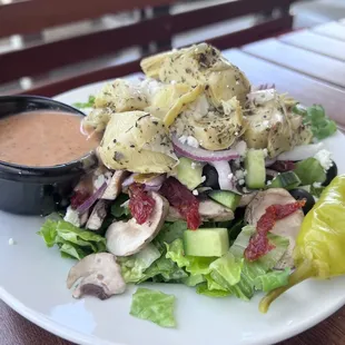 Old World Classic Salad
