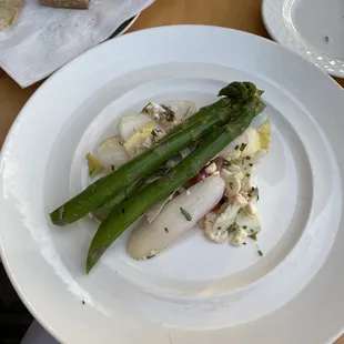 Asparagus &amp; cauliflower with strawberries, endive, and mustard tarragon vinaigrette