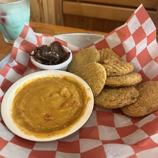 Fried green tomatoes