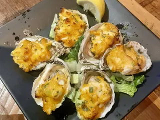 North Banks Restaurant & Raw Bar