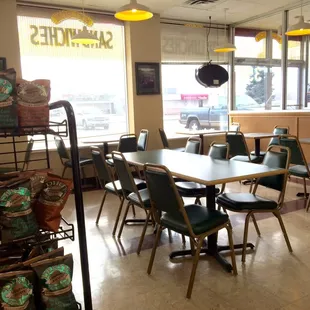 One Dining area