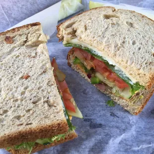 Cheesey Veggie Sandwich