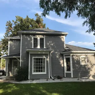 Nelson Contracting LLC New siding Lincoln, NE