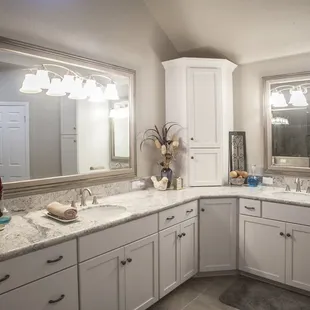 Nelson Dye Remodeling - Fresno, CA. Bathroom remodel