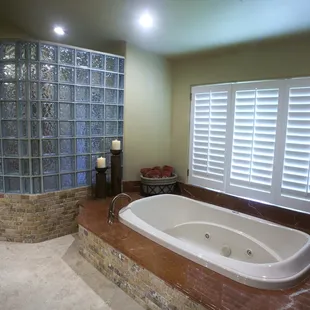 Nelson Dye Remodeling - Fresno, CA. Bathroom remodel