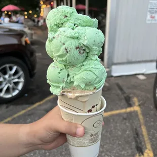 Bottom half of cup + top half of cup = &quot;normal&quot; serving
