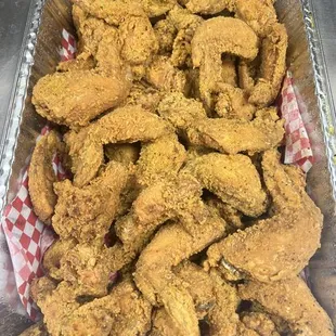 a tray of fried chicken
