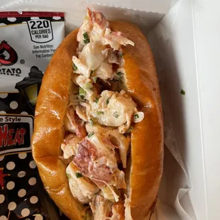 Lobster sandwich