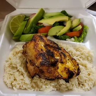 Sopa Con Gallina Asada