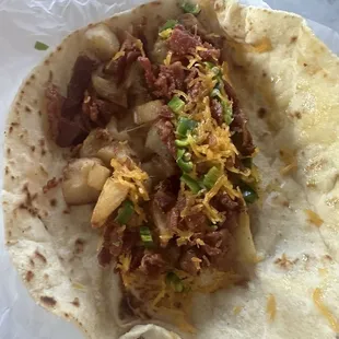 Bacon, potato, cheese &amp; Serrano pepper breakfast taco