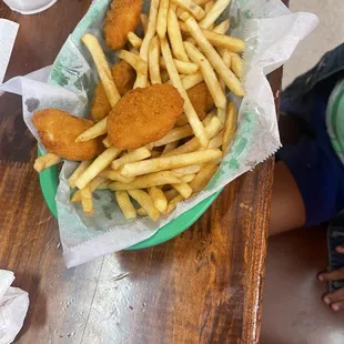 Kids Chicken nuggets