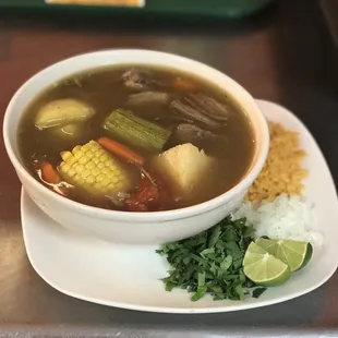 Nena's Restaurant te invitamos a disfrutar de una Rico caldo