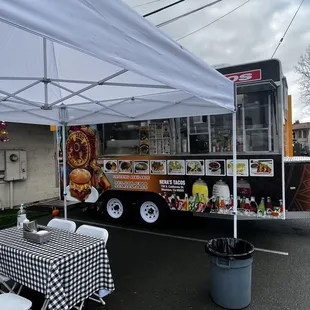 a food truck parked in a parking lot