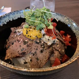 Onzen Beef Bowl Bento