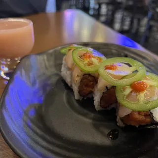 145. Yellowtail Special Roll