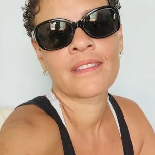 Anita B.