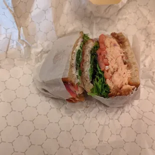 Smoked Salmon BLT Sandwich