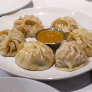 chicken momo