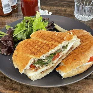 Caprese panini