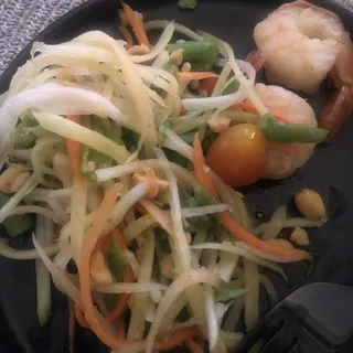 Papaya Salad Deluxe**