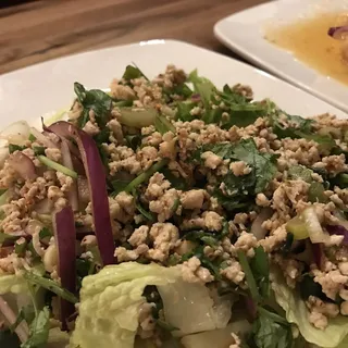 Larb Gai*