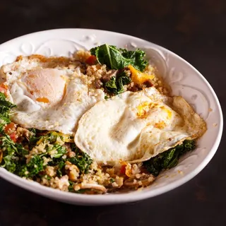 Breakfast Power Quinoa Bowl
