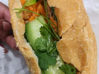 Frenchmen Grocery & Deli