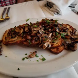 Mushroom bruschetta